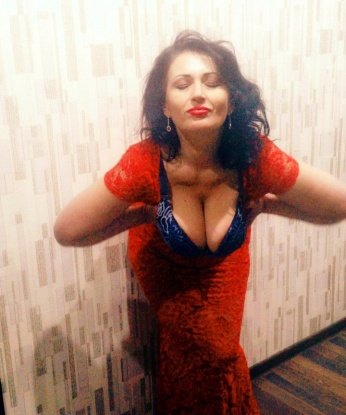 У меня есть все, чтобы удовлетворить тебя полностью: красивое и нежное тело, умение прислушиваться и угадывать твои желания. Со мной ты испытаешь незабываемые моменты страсти и наслаждения.🔥
Мой опыт в сфере интимных удовольствий позволяет мне предложить разнообразные услуги, от классического секса до эротического массажа. А еще я могу быть твоей идеальной спутницей на деловых встречах или просто приятной компанией на вечеринке.
Мои фотографии настоящие и проверенные, так что ты можешь быть уверен, что получишь то, что увидишь на них. Я ценю каждого своего клиента и гарантирую конфиденциальность и безопасность нашей встречи.
Отзывы обо мне говорят сами за себя - мои клиенты возвращаются ко мне снова и снова, наслаждаясь моим нежным обслуживанием. Позвони мне прямо сейчас, и ты убедишься в этом сам! 🌟 Лилиана